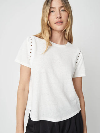 Fallon Rivot White-Tee