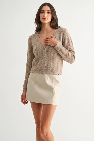 Sweetheart cardigan