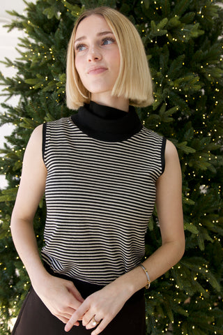 THE JANE STRIPED TURTLE NECK IN BLACK